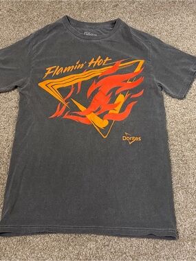 Flamin' Hot Doritos Vintage Graphic Tee Size S